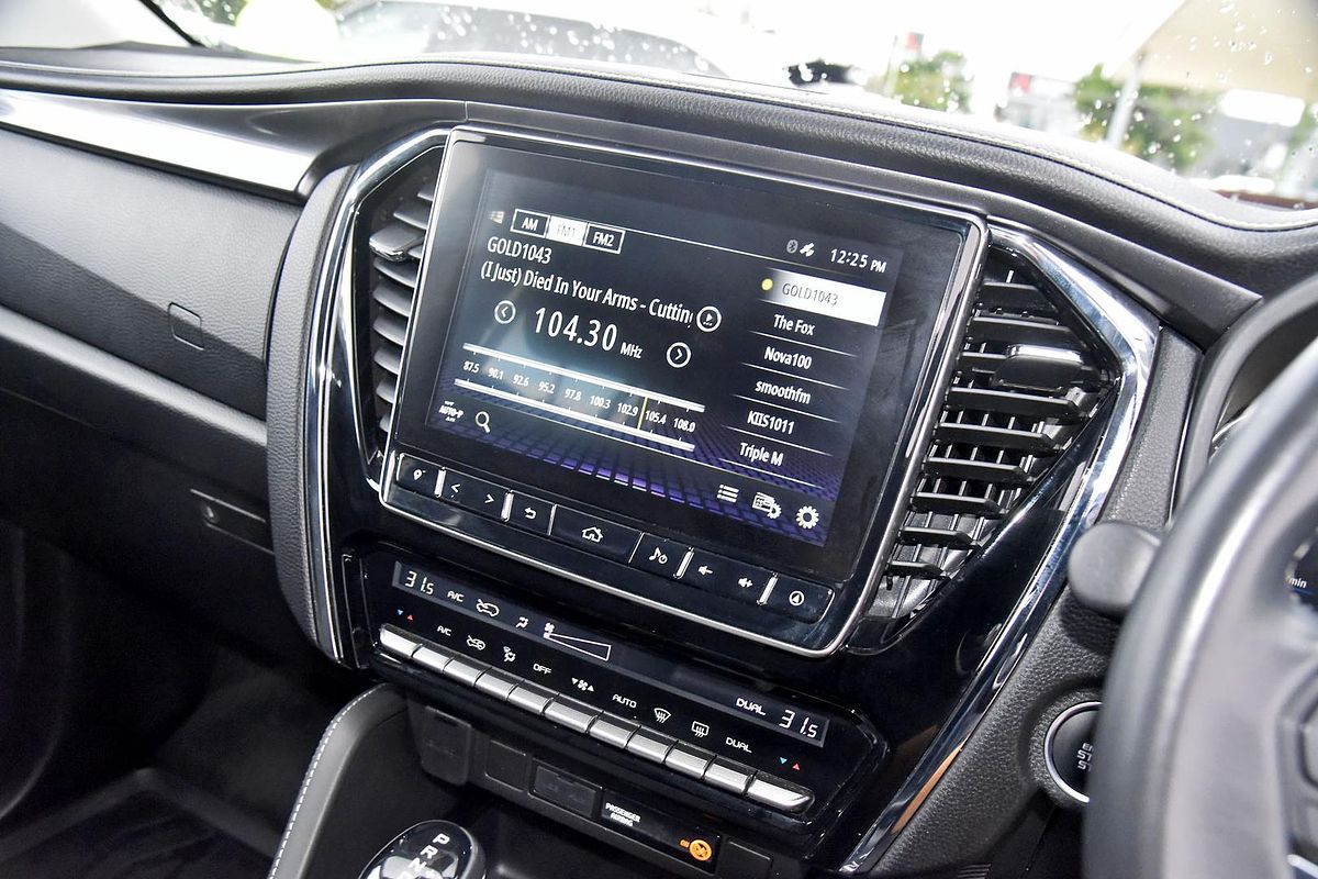 2022 Isuzu MU-X LS-U