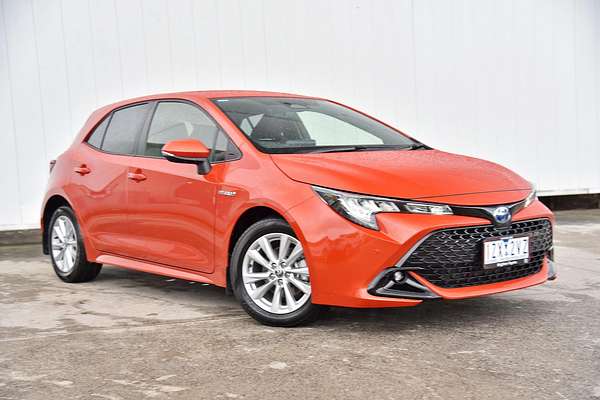 2024 Toyota Corolla SX Hybrid ZWE219R