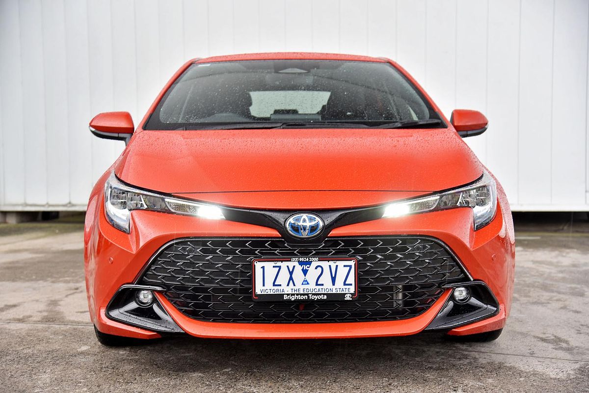 2024 Toyota Corolla SX Hybrid ZWE219R