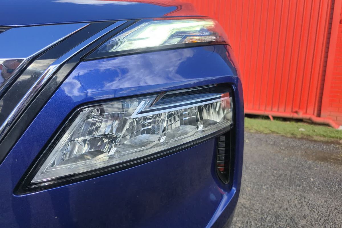 2023 Nissan X-TRAIL ST-L T33