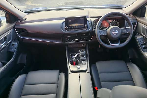 2023 Nissan X-TRAIL ST-L T33