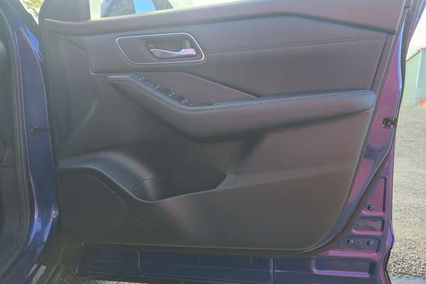 2023 Nissan X-TRAIL ST-L T33