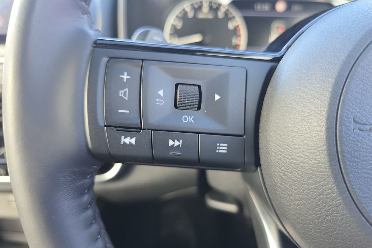 2023 Nissan X-TRAIL ST-L T33