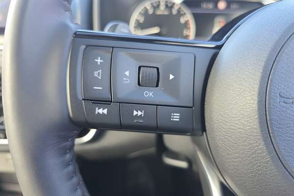 2023 Nissan X-TRAIL ST-L T33