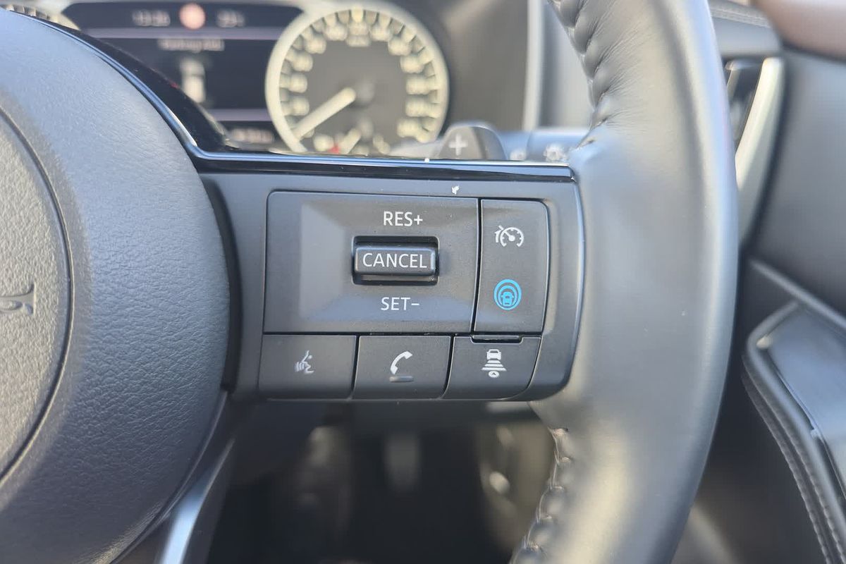 2023 Nissan X-TRAIL ST-L T33