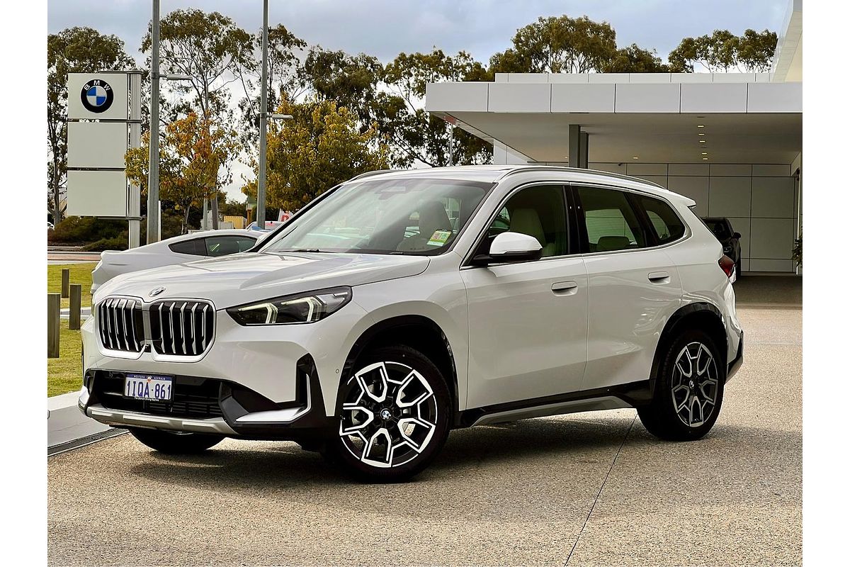 2025 BMW X1 sDrive18i U11