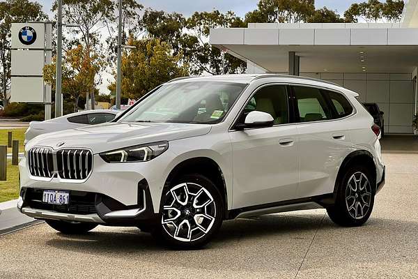 2025 BMW X1 sDrive18i U11