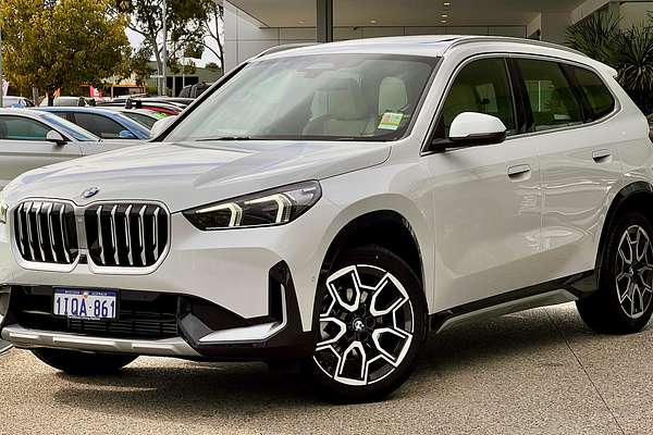 2025 BMW X1 sDrive18i U11