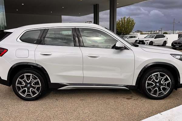 2025 BMW X1 sDrive18i U11