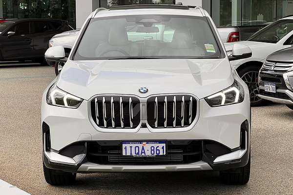 2025 BMW X1 sDrive18i U11