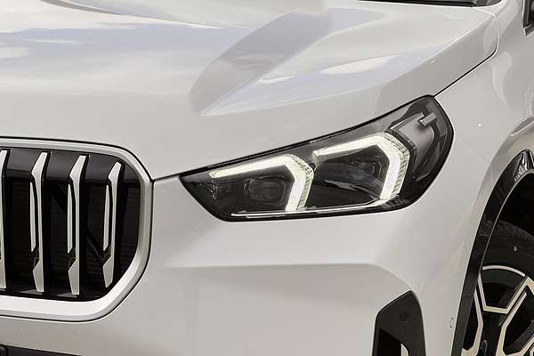 2025 BMW X1 sDrive18i U11