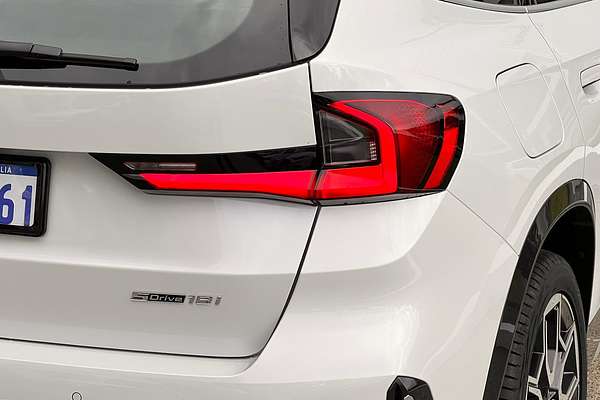 2025 BMW X1 sDrive18i U11