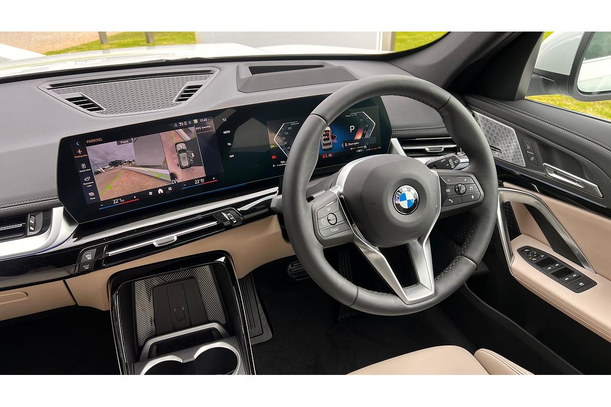 2025 BMW X1 sDrive18i U11