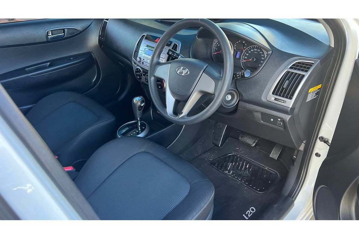2015 Hyundai i20 Active PB MY14