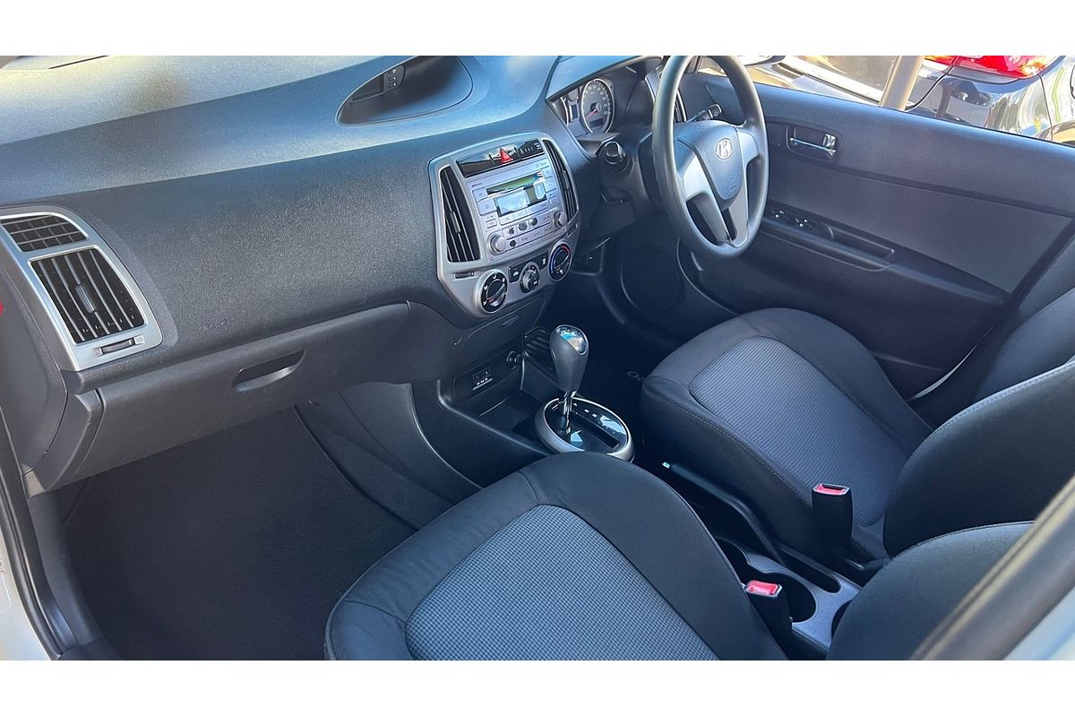 2015 Hyundai i20 Active PB MY14