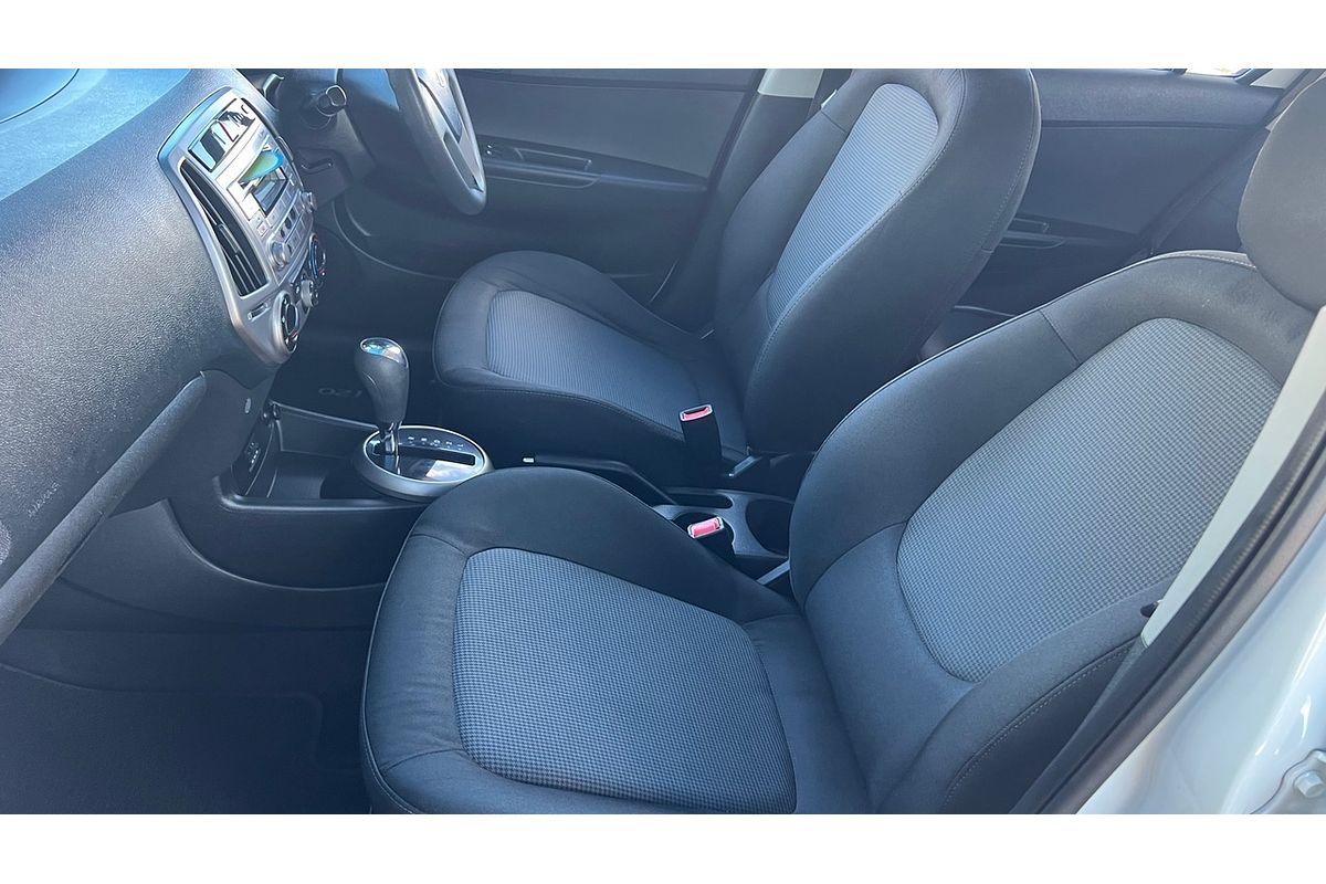 2015 Hyundai i20 Active PB MY14