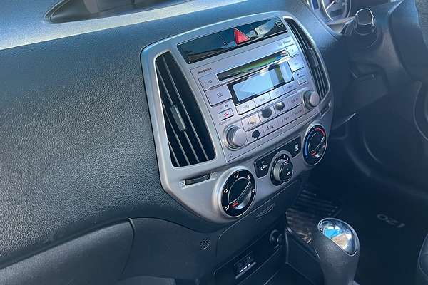 2015 Hyundai i20 Active PB MY14
