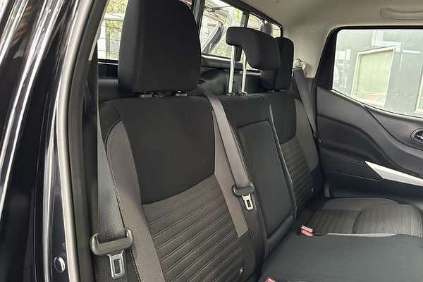 2024 Nissan Navara ST-X D23 4X4