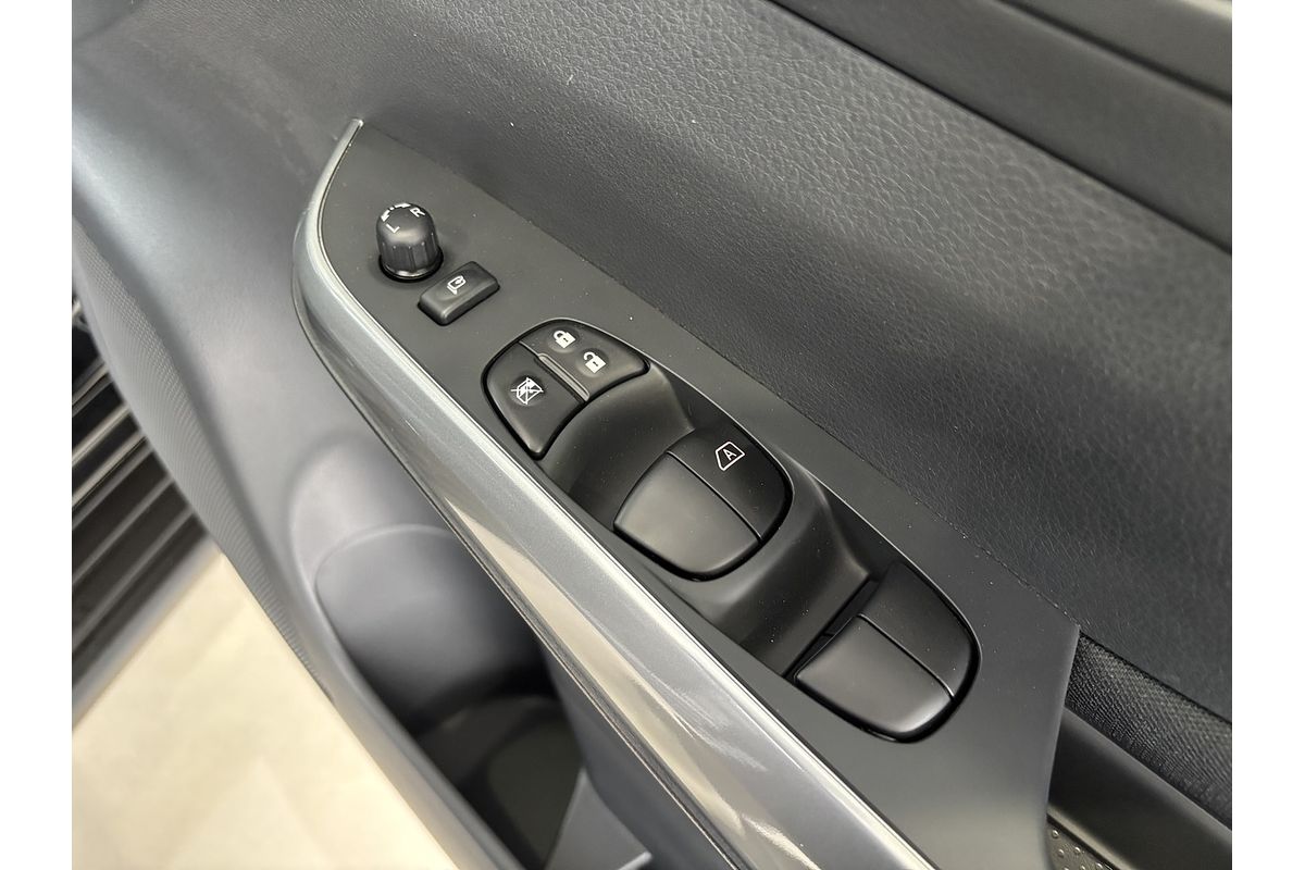 2024 Nissan Navara ST-X D23 4X4