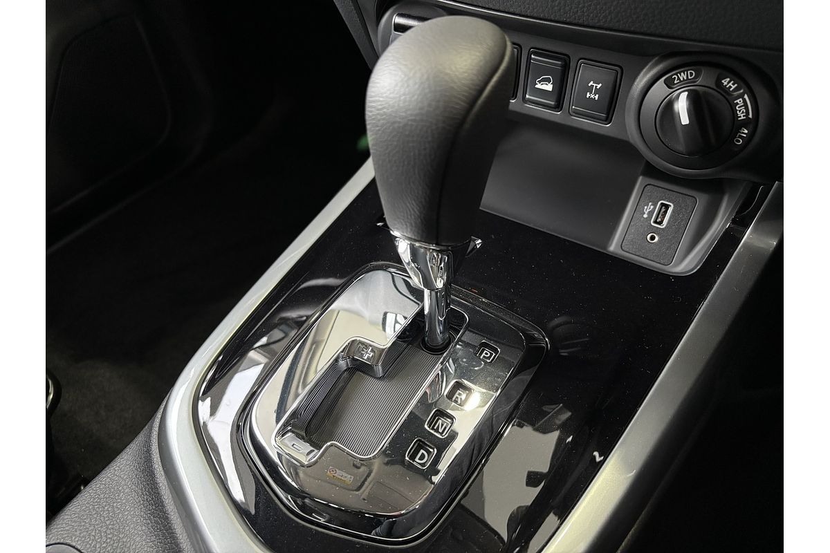 2024 Nissan Navara ST-X D23 4X4