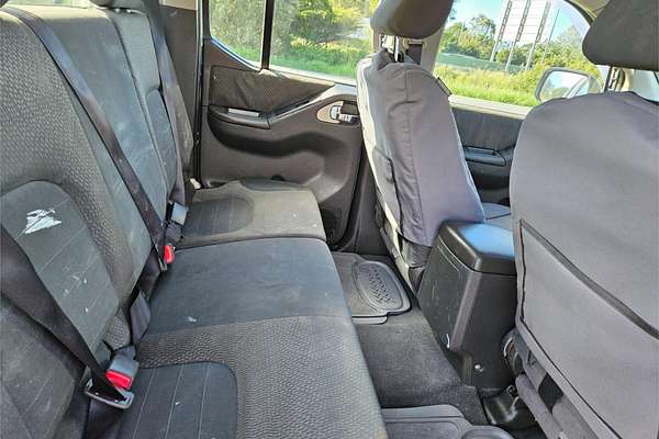 2013 Nissan Navara ST D40 S6 4X4