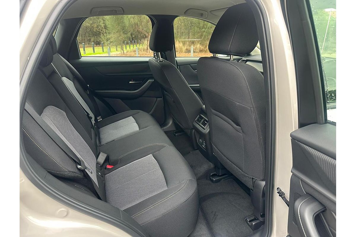 2025 Mazda CX-60 G40e Pure KH Series