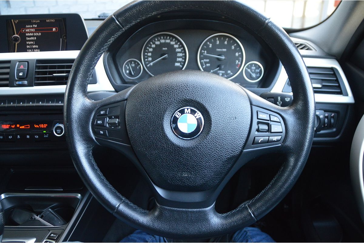2013 BMW 3 Series 316i F30