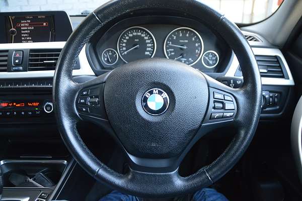2013 BMW 3 Series 316i F30