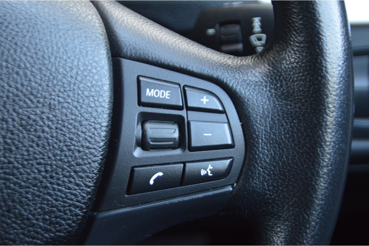 2013 BMW 3 Series 316i F30