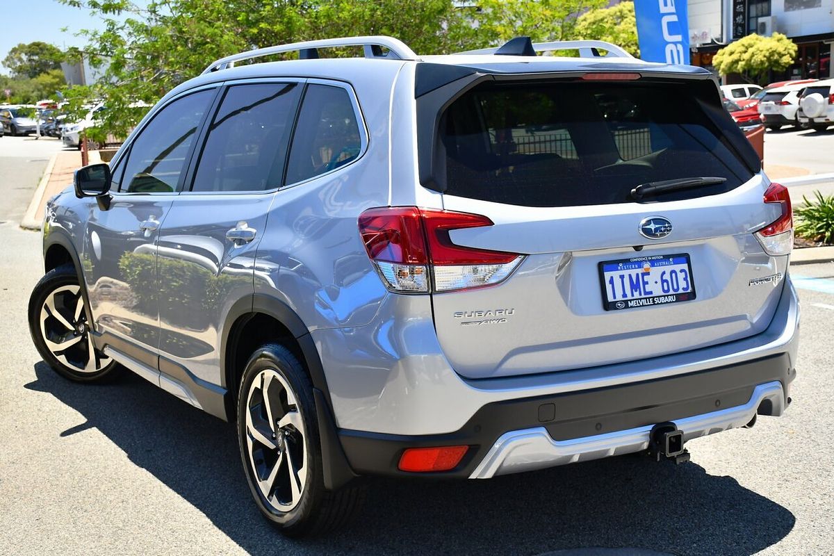2024 Subaru Forester 2.5i-S S5