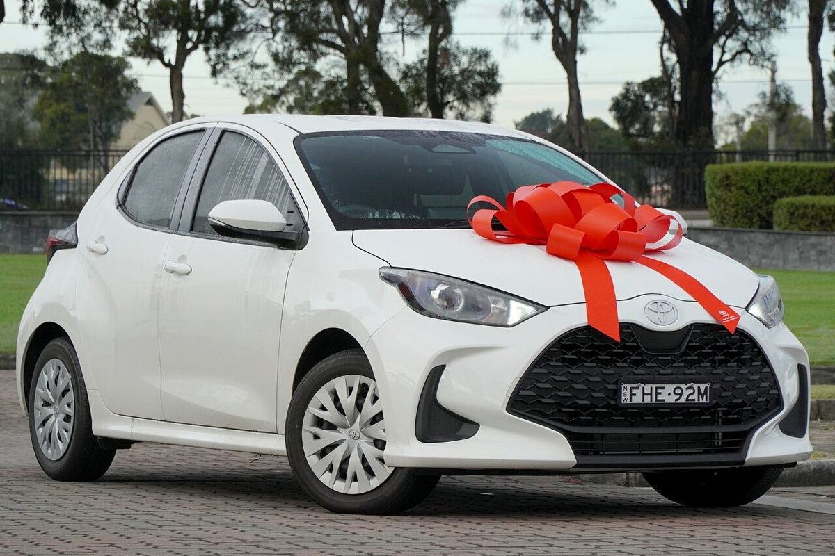 2024 Toyota Yaris Ascent Sport MXPA10R