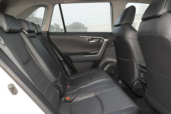 2022 Toyota RAV4 Cruiser AXAH52R