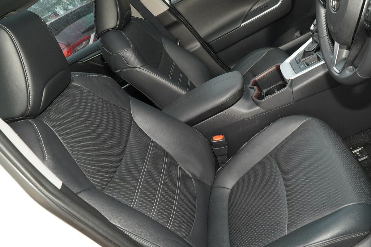 2022 Toyota RAV4 Cruiser AXAH52R