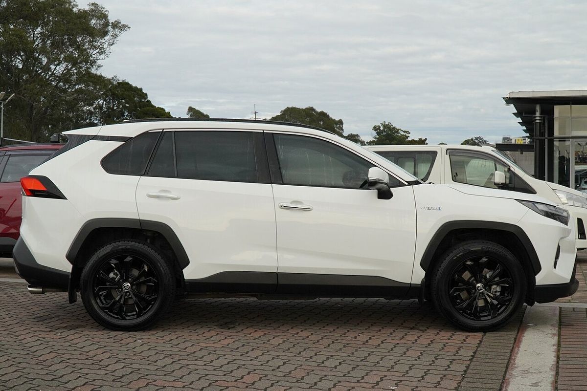 2022 Toyota RAV4 Cruiser AXAH52R