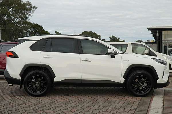 2022 Toyota RAV4 Cruiser AXAH52R