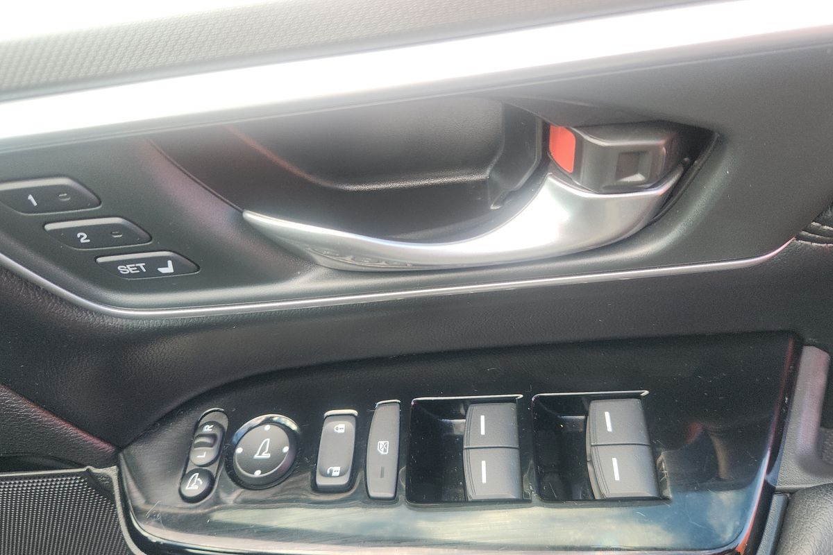 2022 Honda CR-V VTi LX AWD RW
