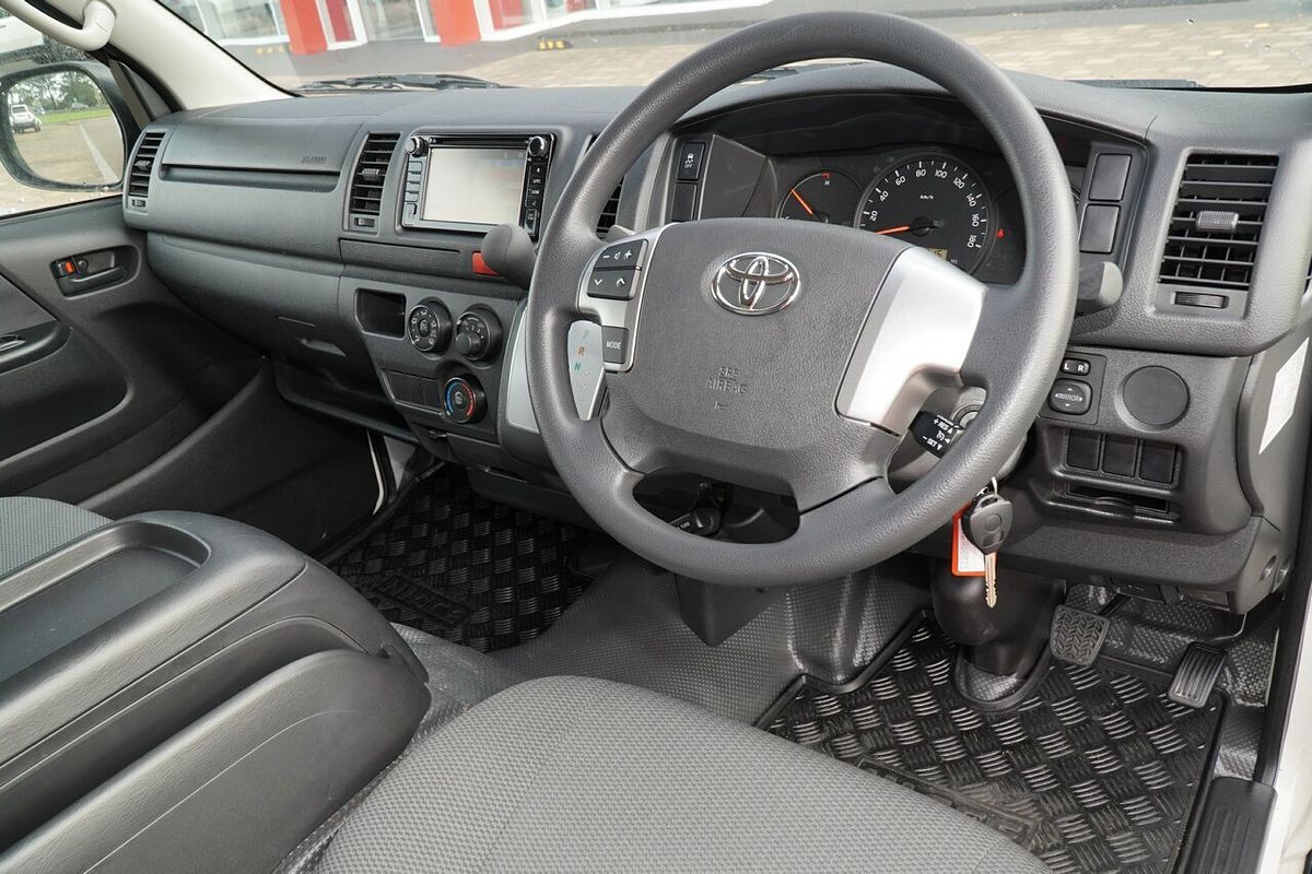 2018 Toyota Hiace TRH201R LWB
