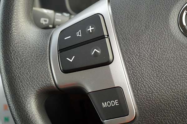 2018 Toyota Hiace TRH201R LWB