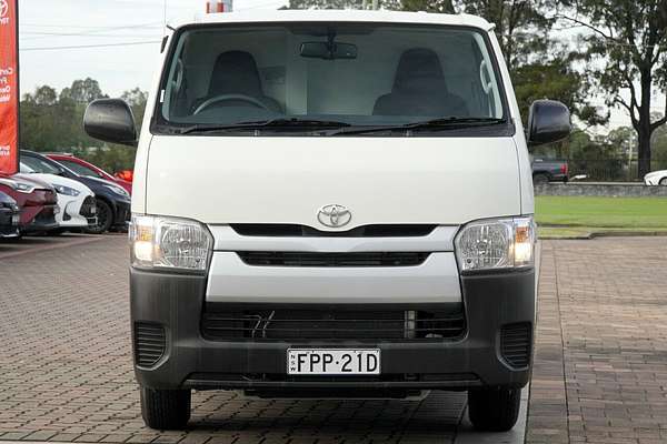 2018 Toyota Hiace TRH201R LWB