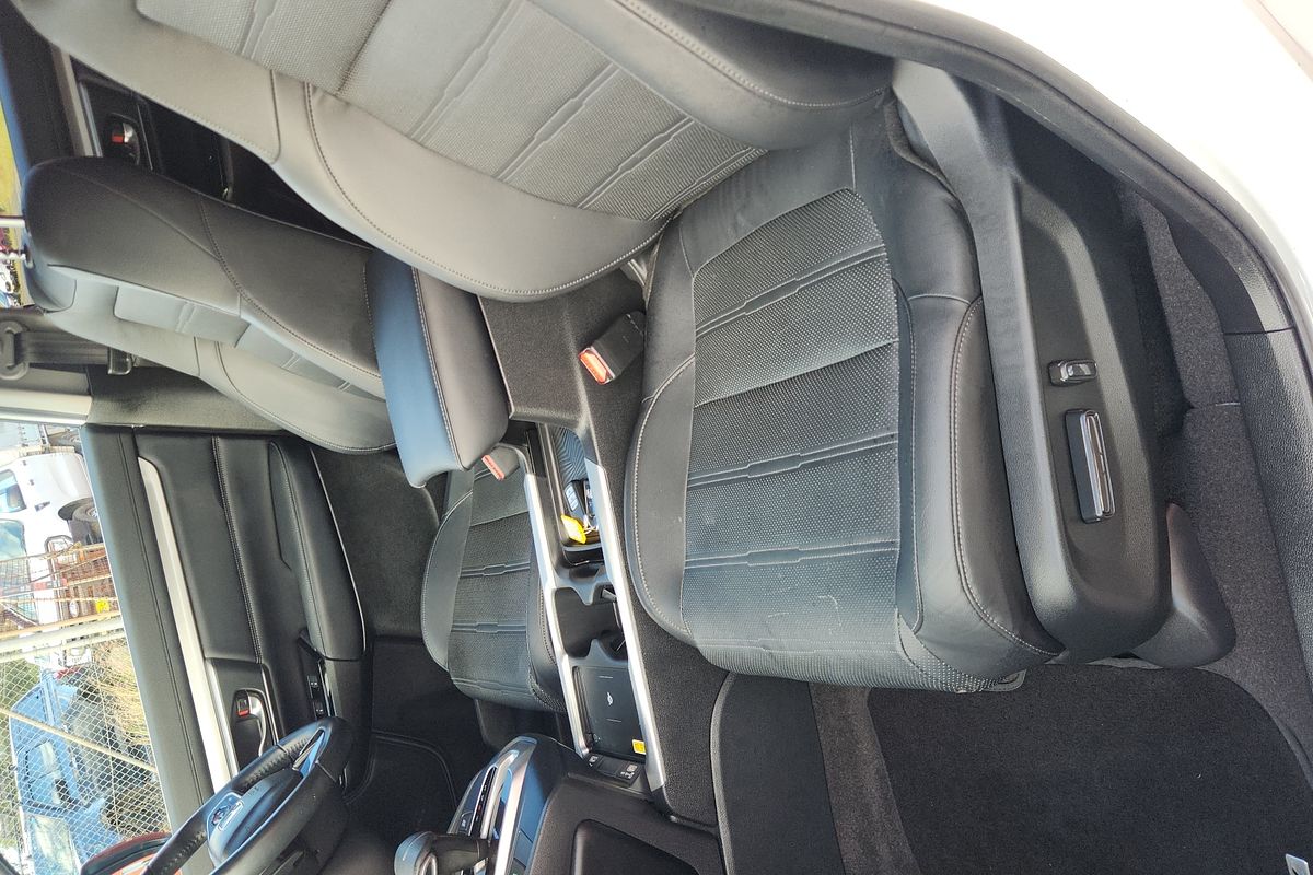 2022 Honda CR-V VTi LX AWD RW