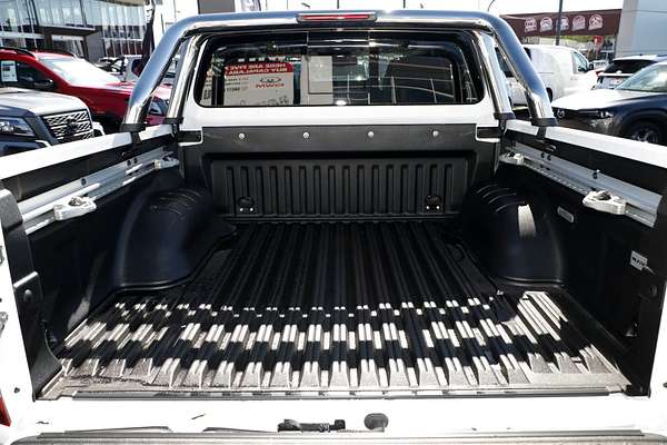 2024 Nissan Navara ST-X D23 4X4