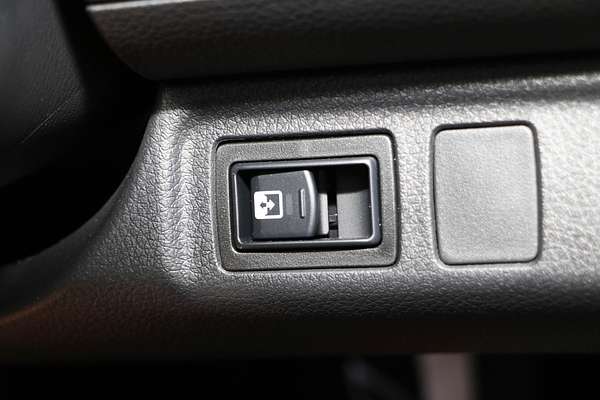 2024 Nissan Navara ST-X D23 4X4
