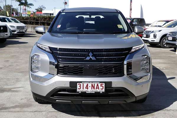 2024 Mitsubishi Outlander ES ZM