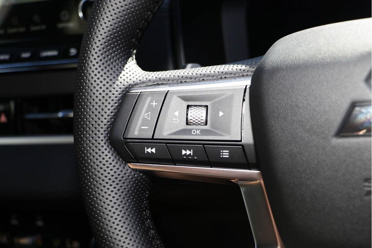 2025 Mitsubishi Outlander PHEV GSR ZM