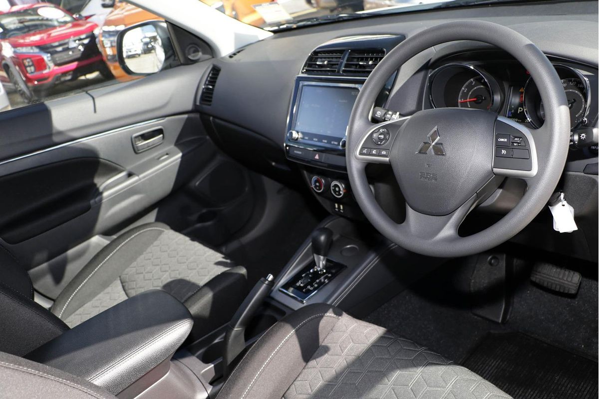2024 Mitsubishi ASX GS XD