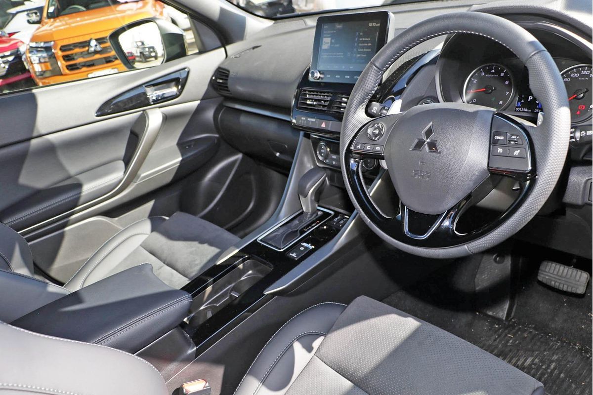 2024 Mitsubishi Eclipse Cross Black Edition YB