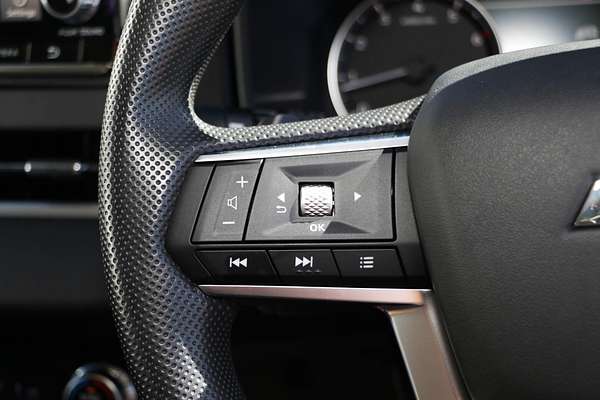 2024 Mitsubishi Outlander ES ZM