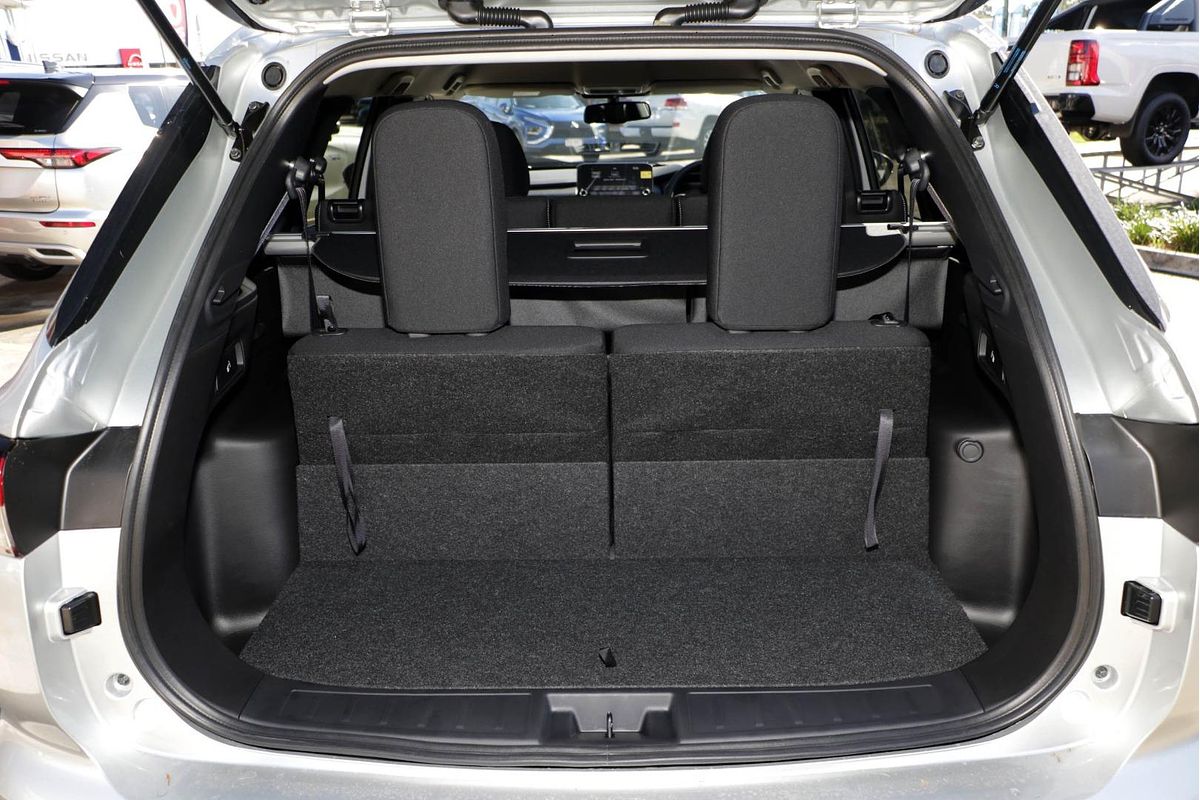 2024 Mitsubishi Outlander LS ZM