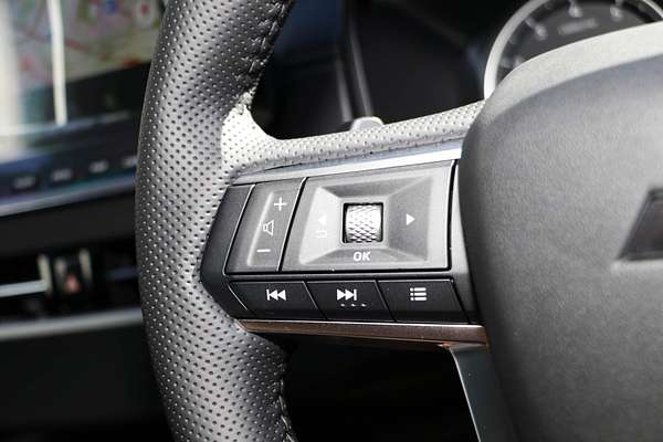 2024 Mitsubishi Outlander LS ZM