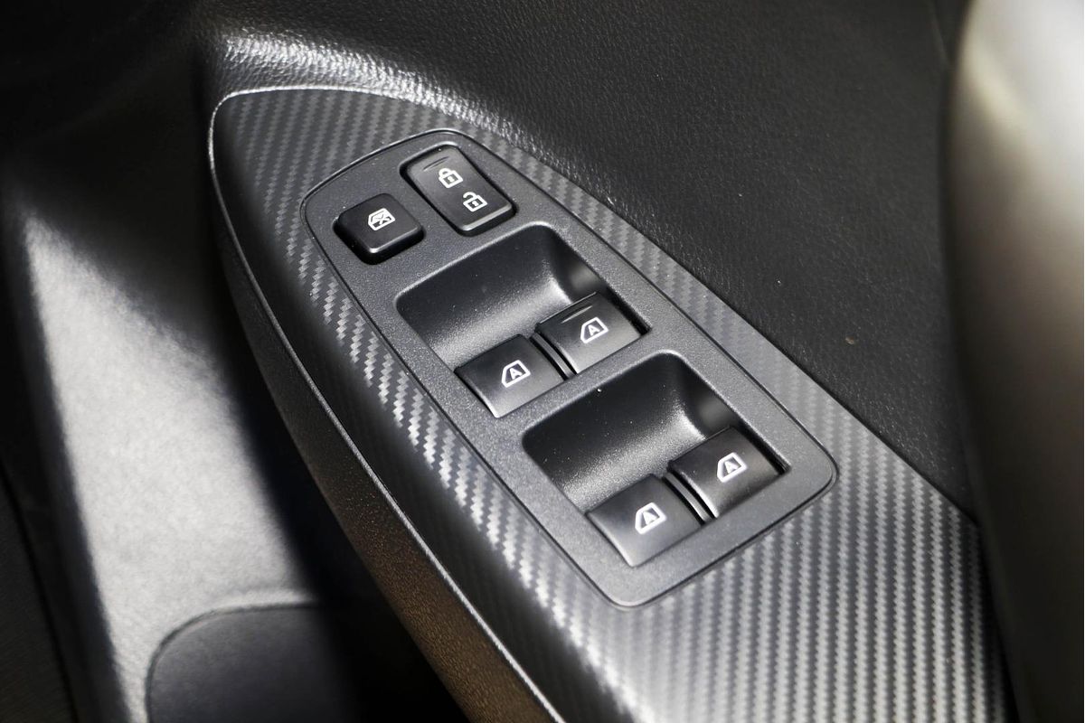 2024 Mitsubishi Eclipse Cross Black Edition YB